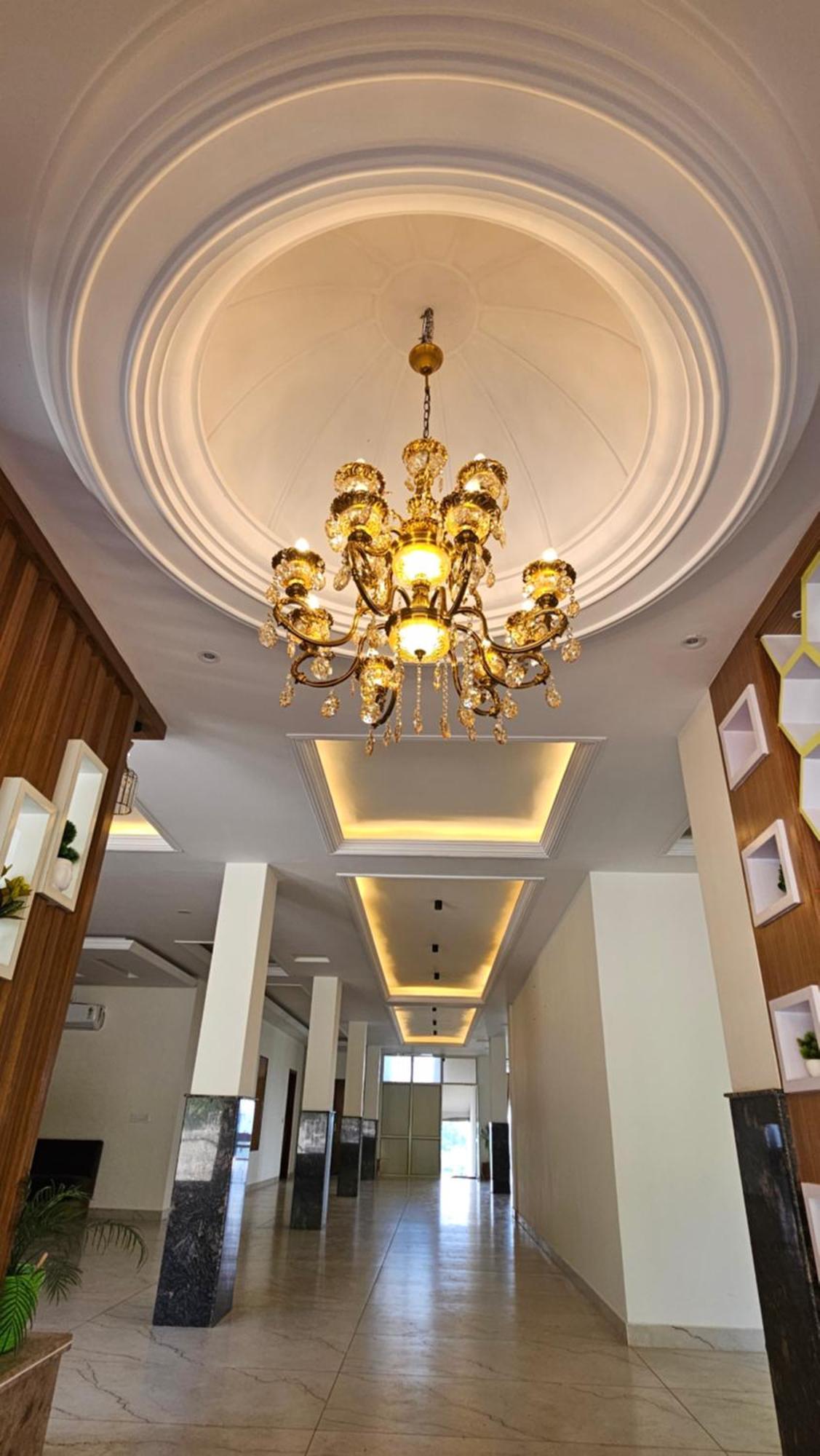Govind Sagar View Hotel & Restaurant Bilaspur  Extérieur photo